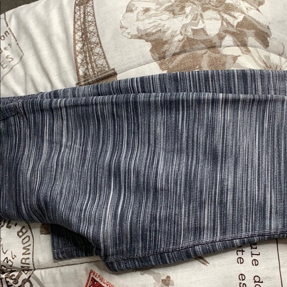 Lululemon leggings - Picture 1 of 4